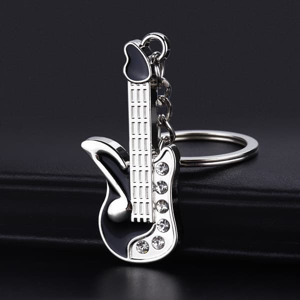 Nyckelring med diamantgitarr Black Black