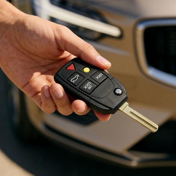 Bilnøglehus til Volvo 5 knapper sort