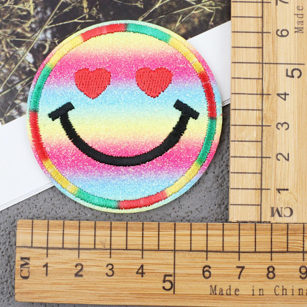 18-osainen Patch Set - Brodeeratut silitettävät merkit