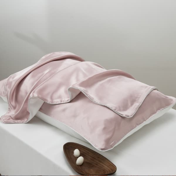 Örngott i 100 % Silke Pink Pink