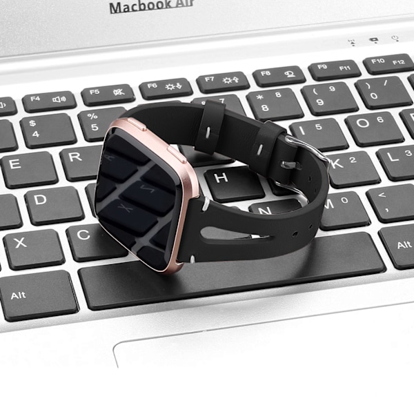 Urrem i ægte læder til Fitbit Versa smartur Black Black