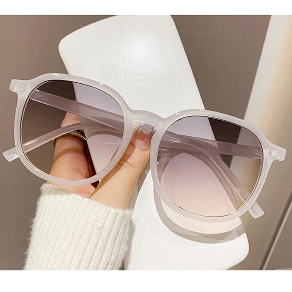 Stilfulde Oversized Solbriller med Etui White White