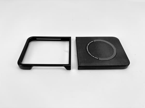 Magnetisk cover til Motorola Moto 50 Ultra - Sort