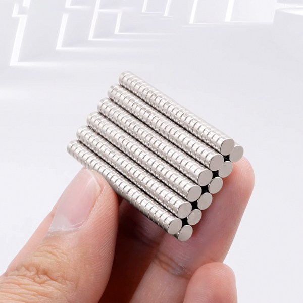 INF 50-pack små starka neodymmagneter skivmagneter