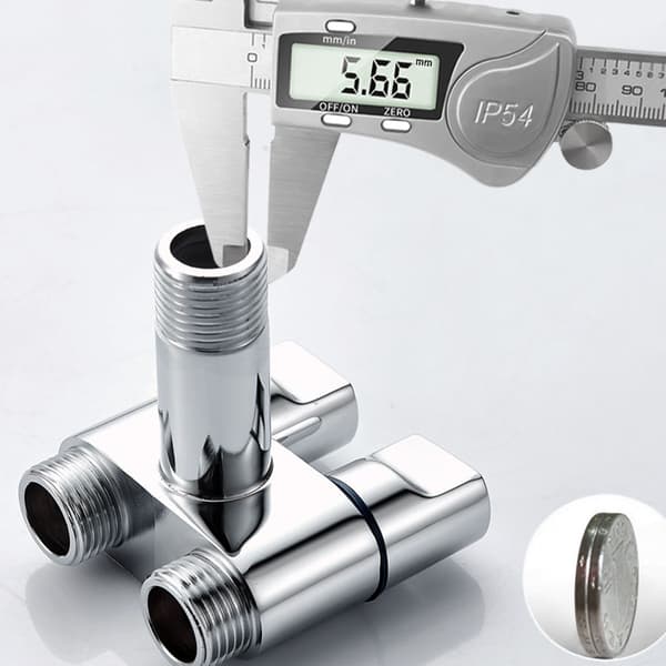 Messinkinen Mini One Inlet 1/2 Two Outlet Universal vedenjakaja