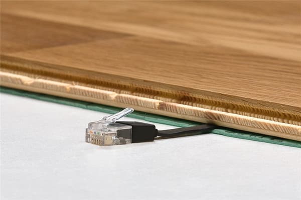 CAT 6 litteä patch-kaapeli, U/UTP, musta