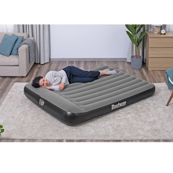 Tritech Luftmadrass 2.03m x 1.52m x 30cm
