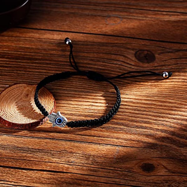 Macramé armbånd med beskyttende Hamsa hånd Sort