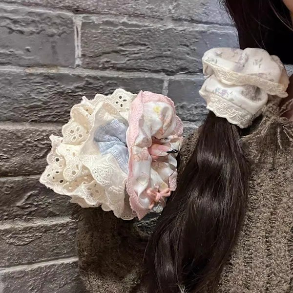 Lace Trim Scrunchie Vaaleanpunainen