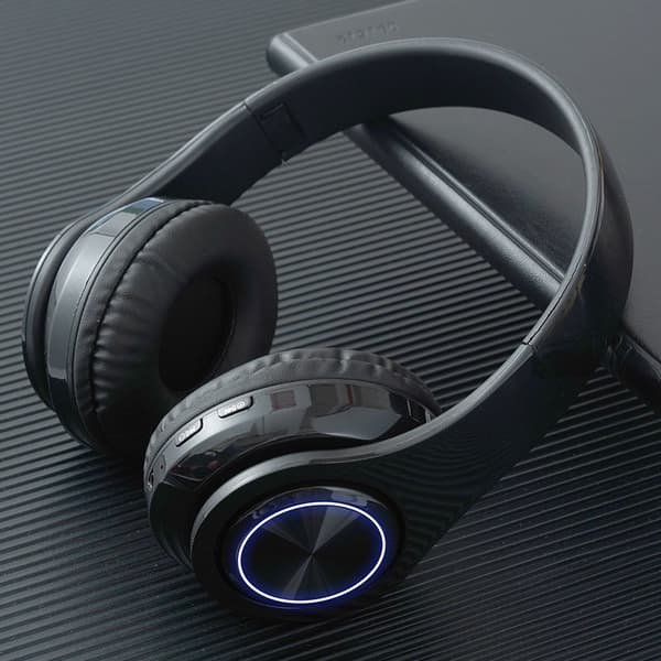 B39 On-Ear Bluetooth-hovedtelefoner - Blank sort finish