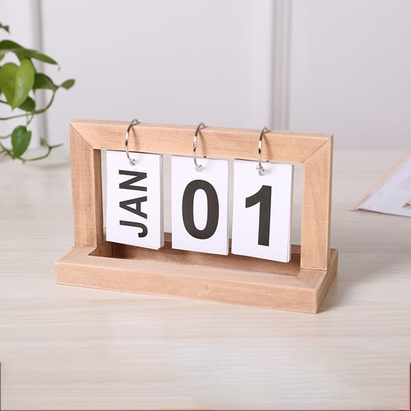 Minimalistisk träkalender i evighet Dark beige Dark beige