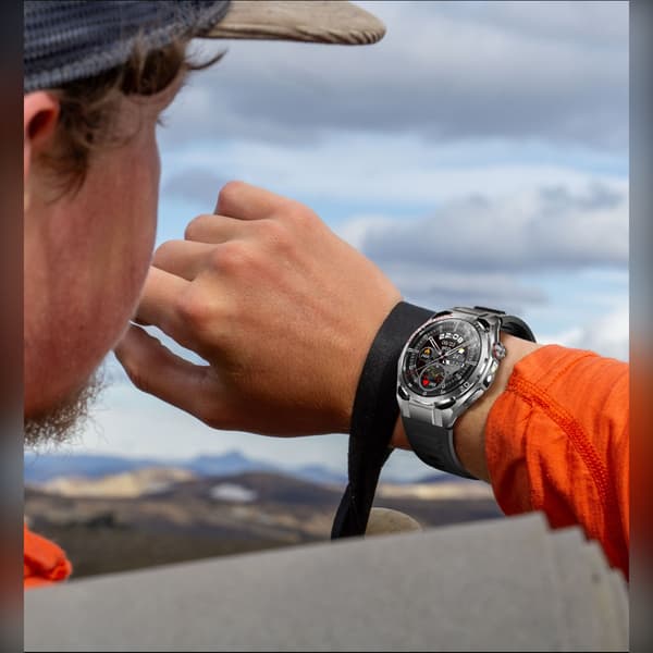 Smartwatch (Gray Strap) kompatibelt med Android og iOS - 1.47" 466x466 AMOLED, ECG ZS8002, Bluetooth LE 5.3, IP68