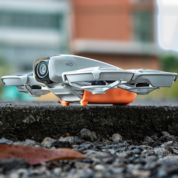 Skyddsfodral för DJI NEO Batteri med Landningsställ - Grå Orange