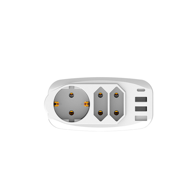 7 i 1 EU-Kontaktadapter med USB A/Typ C-Portar