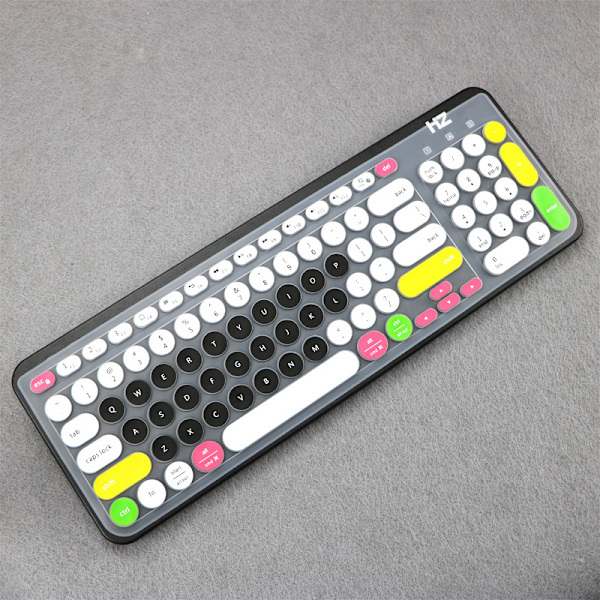 Silikonisuoja Logitech K780 -näppäimistölle Black Black