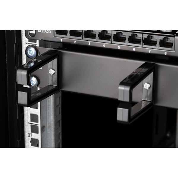 19" cable panel 1U, 5 brackets, black