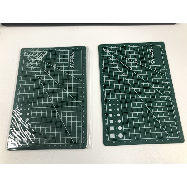 Art Kaksipuolinen PVC-suojamatto Ruohon väri A5