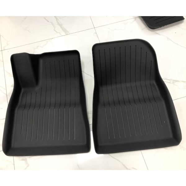 Golvmattor till Tesla Model 3 2023-2024 - TPE-material Vänsterstyrd