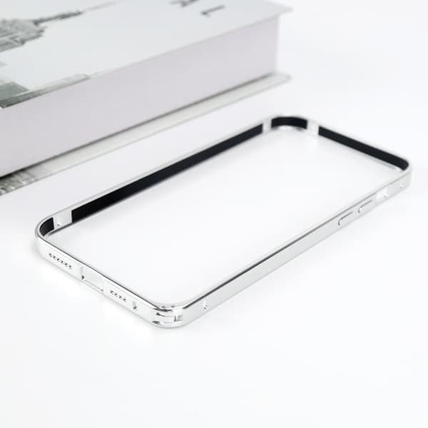 Stötfångarfodral i aluminiumlegering för iPhone 14 Pro Max Silver Silver