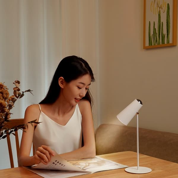 Sunset Projektionsbordslampa med 2000mAh Batteri & Magnetisk Bas
