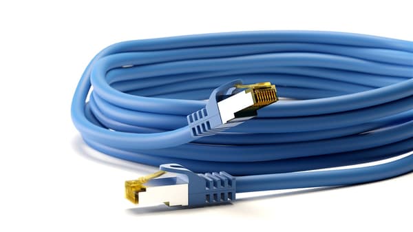 RJ45 patchkabel S/FTP (PiMF), 500 MHz, med CAT 7 råkabel, blå, 5 m