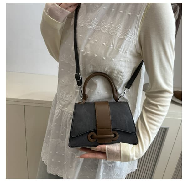 Chic skuldertaske til kvinder - Stilfuldt og kompakt design Black Black