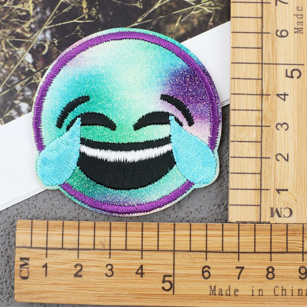 18-osainen Patch Set - Brodeeratut silitettävät merkit