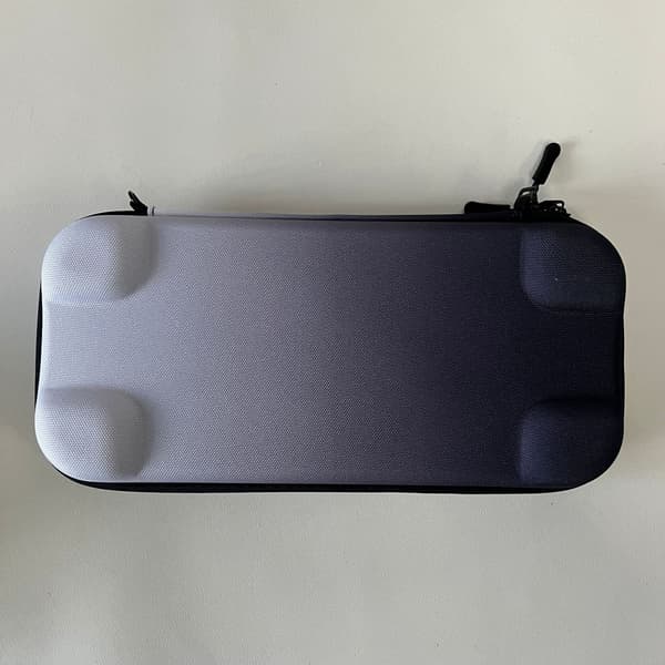 Suojakotelo Switch 2 -konsolille - Musta ja valkoinen