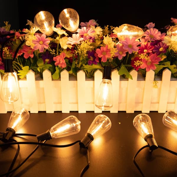 10m LED Ljusslinga med Plastlampor, 1200mAh Solpanel & Digital Display