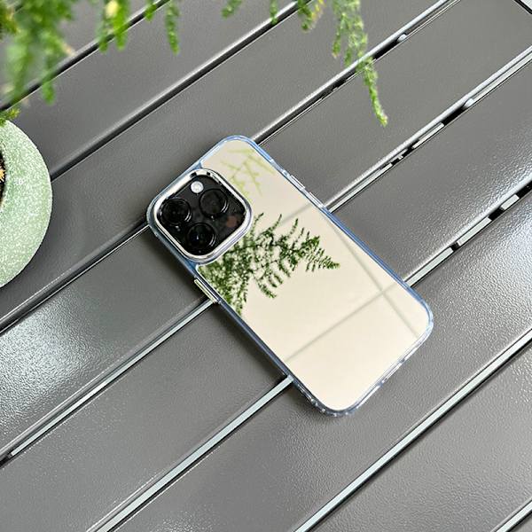 Mirror Case för iPhone 14 (6.1) - Transparent Skönhet