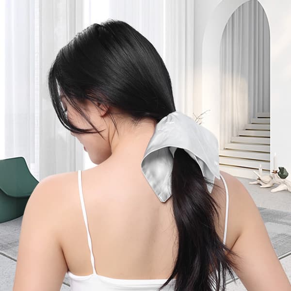19 Momme Silke Firkantet Hår Elastik - Blød Satin Hår Tørklæde Scrunchie Silver Silver