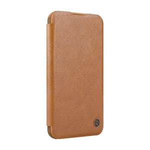 Etui Nillkin Qin Prop Læder iPhone 16 (brązowy)