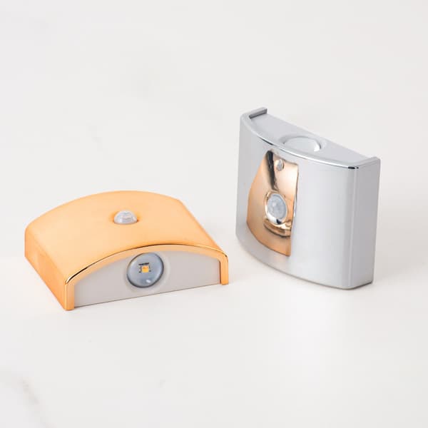 Rörelsesensor vägglampa uppladdningsbar – automatisk nattbelysning för sovrum, hall och badrum, trefärgad dimning, magnetisk montering, 1200mAh Silver Silver