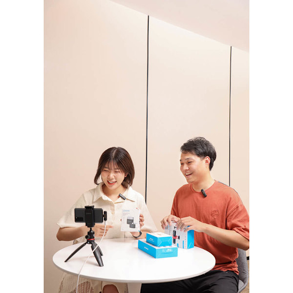 Wireless Microphone x2 BY-WM3 Lightning