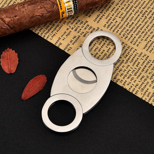 Bærbar Fingerring Cigar Kutter i Rustfrit Stål - Skarp og Ergonomisk