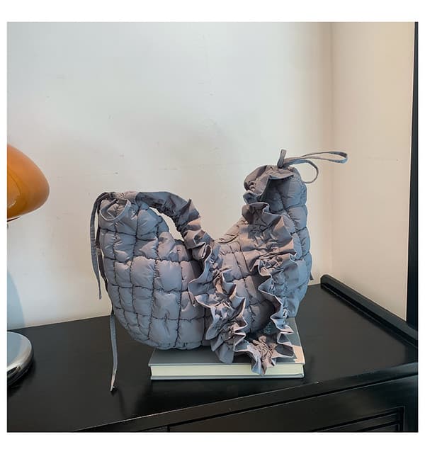 Axelväska för Kvinnor - Puffig & Rutig Design Grey Grey