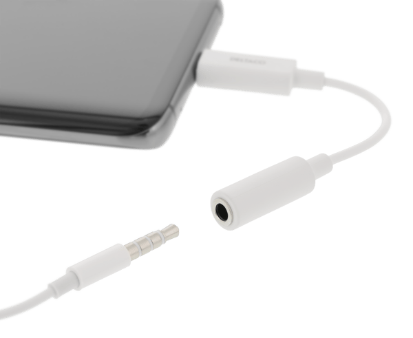 USB-C to 3.5 mm female adapter, 11 cm, active, white