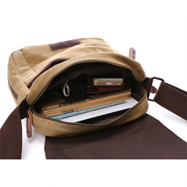 INF Sportig crossbody väska i canvas och läder Svart