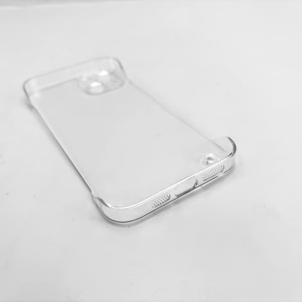 Ultra-tyndt, klart etui til iPhone 13 - forbedret beskyttelse