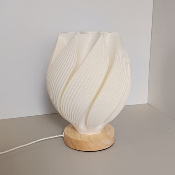 USB Dæmpbar 3D-printet Bordlampe med Træfod - Moderne Sengelampe