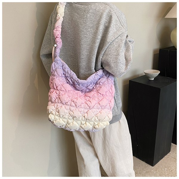 Crossbody olkalaukku