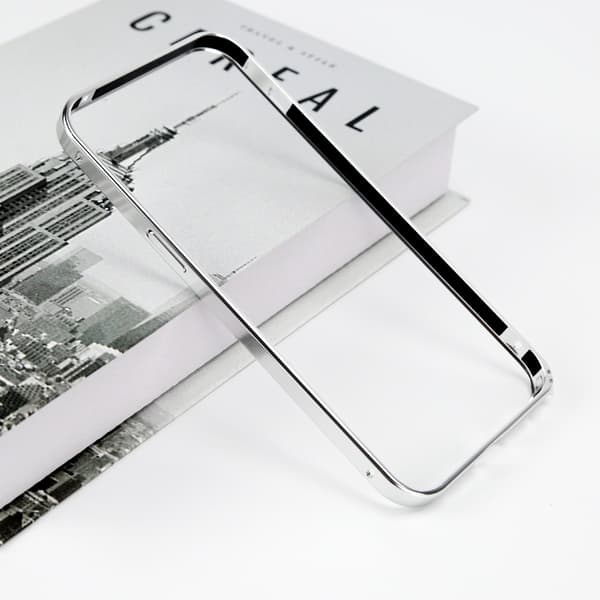 Stötfångarfodral i aluminiumlegering för iPhone 14 Pro Max Silver Silver