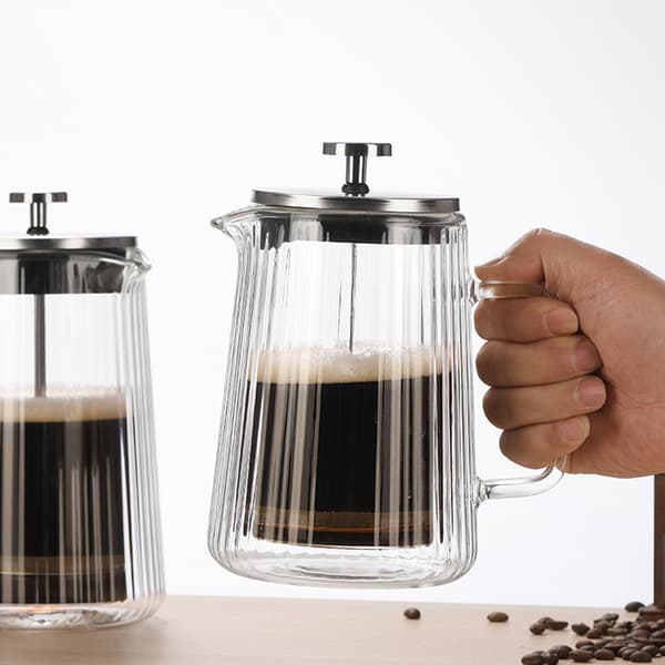 650ML Pystysuora Raidallinen Kaksikerroksinen Pressopannu