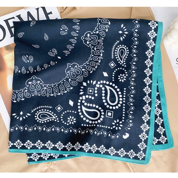 Fyrkantig halsduk 27"x27" mångsidigt modeaccessoar NavyBlue NavyBlue