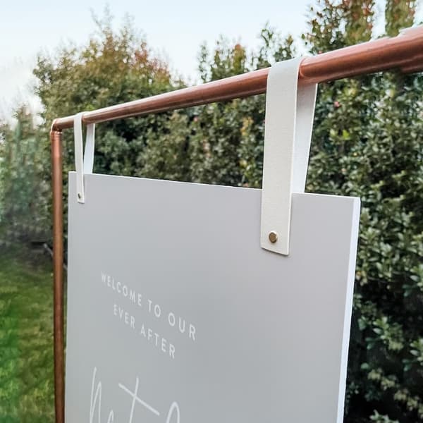 Eleganta hängande remmar i PU-läder för bröllopsskyltar White White
