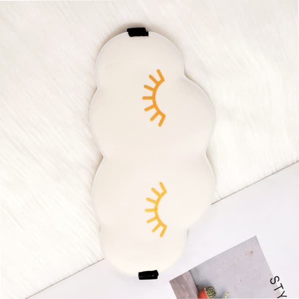 3D Sky Søvnmaske med Guldøjenvipper Beige Beige