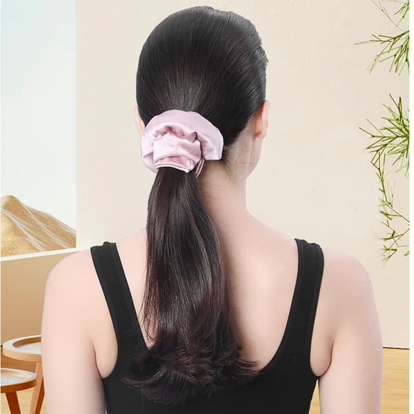 19 Momme 9cm Sidenhårscrunchie - Mjukt hårtillbehör Grey Grey