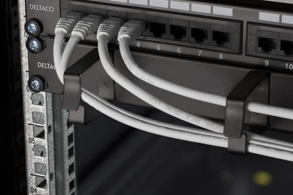 19" cable management, metal, 5 loops, 1U, black