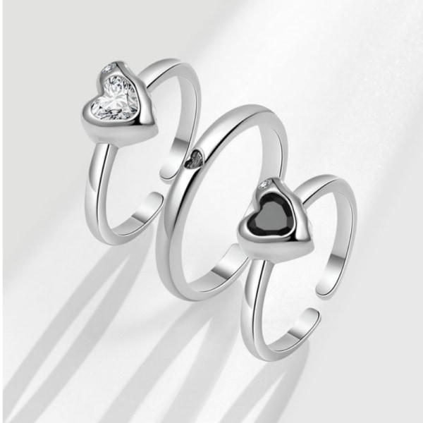Justerbar hjärtöppen ring Silver