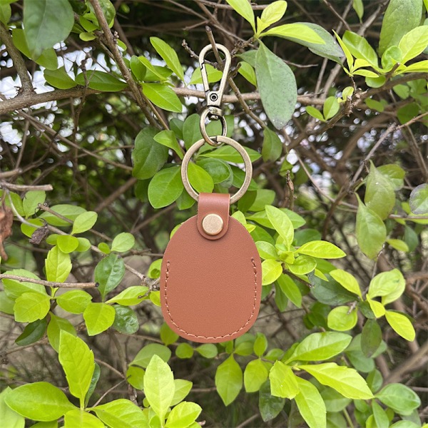Stilfuld Sort PU Læder Etui til Apple AirTags Tracker Brun